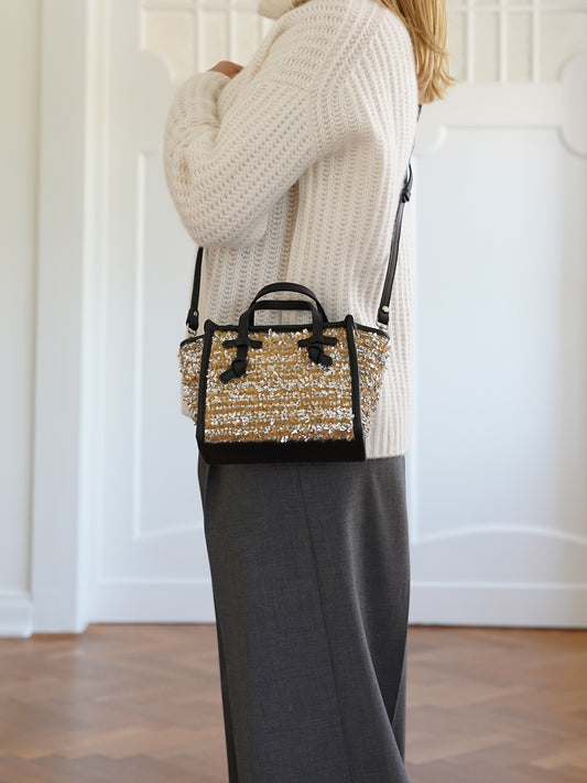 Kleine, schwarz/sandfarbene Tasche mit Lurexpelz von Gianni Chiarini