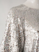 Silberfarbenes Pailletten-Shirt von Essentiel Antwerp – Ansicht 2