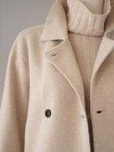 Beigefarbener Strickblazer aus Kaschmir und Baumwolle von Sminfinity – Ansicht 2