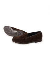 Dunkelbrauner Velours-Loafer mit City-Gummisohle von Crockett & Jones – Ansicht 2