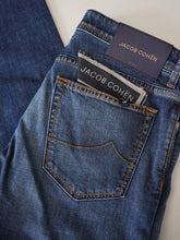 Mittelblaue Jeans von Jacob Cohen – Ansicht 2