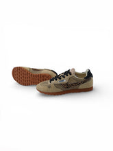 Sandfarbener Velours-Autry-Sneaker „Windspin“ mit Leo-Details – Ansicht 2