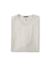 Cremefarbenes T-Shirt mit Logostickerei von C.P. Company – Ansicht 2