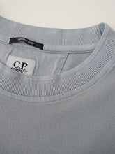 Rauchblaues T-Shirt mit Tasche von C.P. Company – Ansicht 2