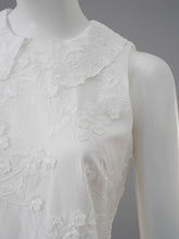 Weißes Kleid mit Spitzendetails von Dorothee Schumacher – Ansicht 2