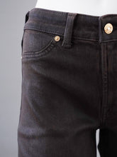 Dunkelbraune Jeans mit dezentem Flare-Bein von 7 For All Mankind – Ansicht 2