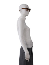 Weißes Rollkragenshirt aus Modal von SoSue – Ansicht 2