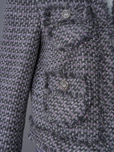 Graue Tweedjacke mit ausgefransten Kanten von Maison Common – Ansicht 2