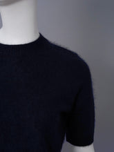 Schwarzer Kurzarmpullover aus Wolle und Kaschmir von Dorothee Schumacher – Ansicht 2