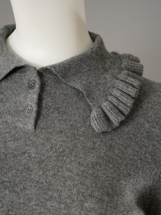 Grauer Kaschmir-Pullover mit Rüschenkragen von Alcidia da Veiga – Ansicht 2