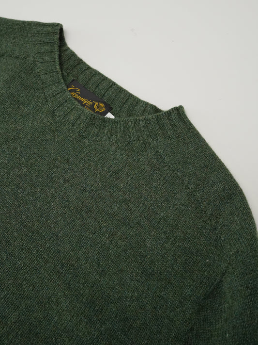 Moosgrüner Pullover mit Rundhals von Glenugie – Ansicht 3
