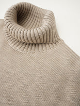 Sandbeiger Rollkragenpullover von Slowear – Ansicht 2