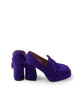 Lilafarbener Velour-Pumps von Bibi Lou – Ansicht 2