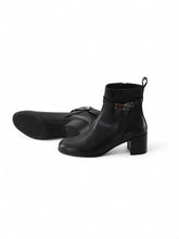 Schwarze Stiefelette mit Absatz von Pedro Miralles – Ansicht 2