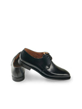 Schwarzer Derby von Crockett & Jones – Ansicht 2