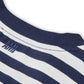 Weiß/Blau gestreiftes T-Shirt mit kleinem " Ami de Coeur " Logo