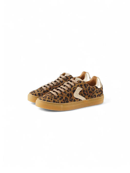 Leo-Print-Sneaker mit goldenen Details von Voile Blanche