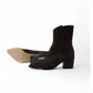 Dunkelbraune Velour-Stiefelette mit Absatz