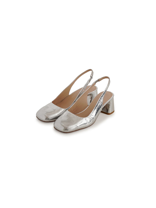 Silberfarbener Pumps von Zinda