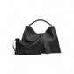 Mittelgroße, schwarze Tasche