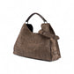 Mittelgroße, taupefarbene Velour-Tasche mit Kroko-Prägung