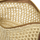 Kleine sandfarbene Bast-Tasche