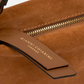 Cogacfarbene Velour-Tasche