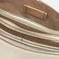 Cremefarbene, kleine Tasche
