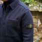 Dunkelblaues Overshirt aus gekochter Wolle