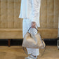 Sandfarbene Velour-Tasche