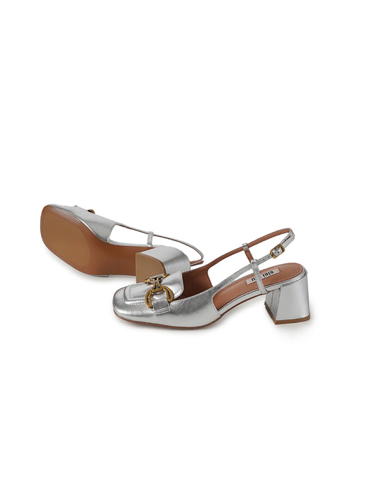 Silberfarbener Slingpumps mit Trense von Bibi Lou – Ansicht 3
