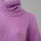 Fliederfarbener Pullover mit abnehmbarem Rollkragen