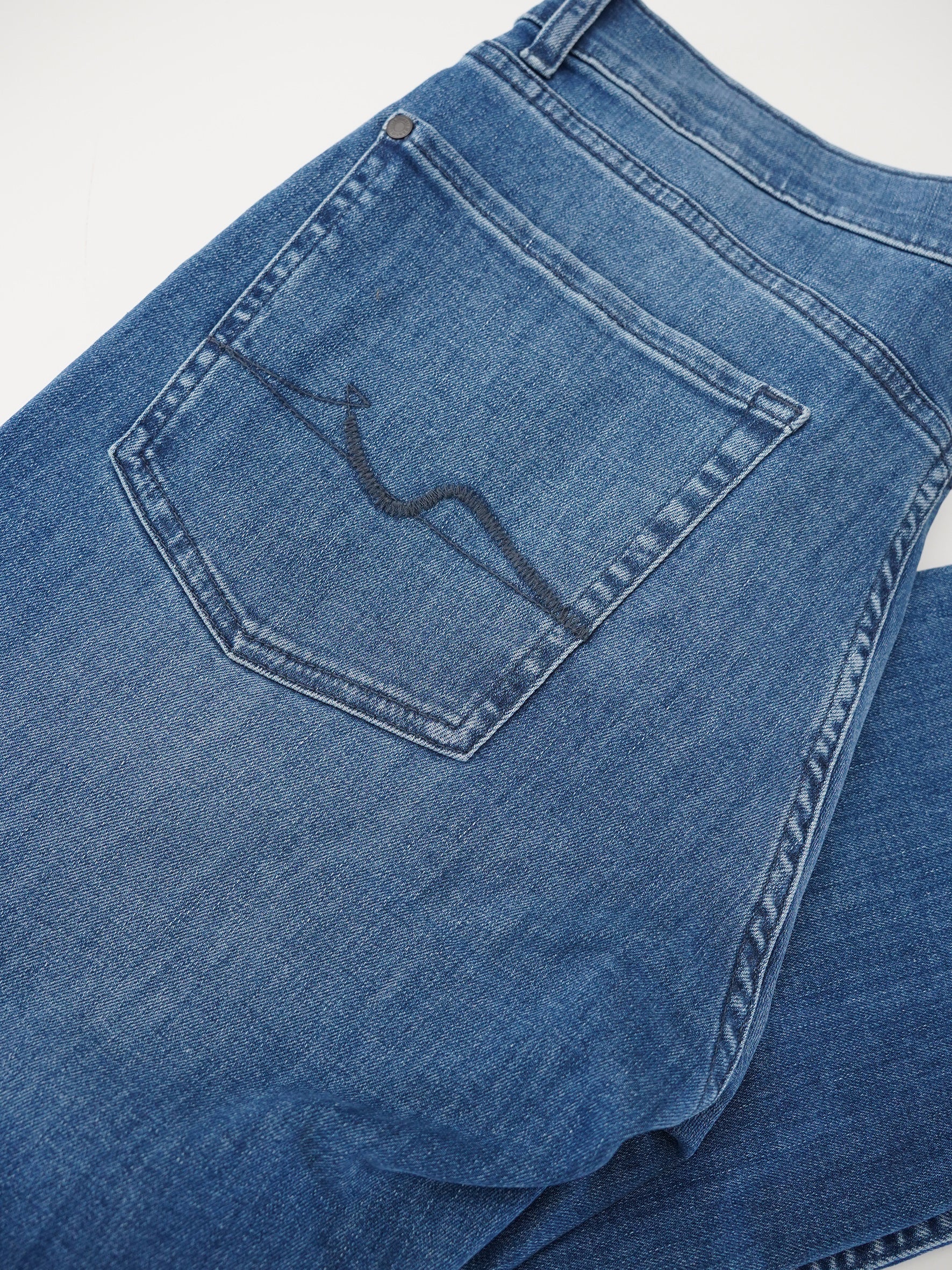 Mittelblaue Slimmy-Jeans mit Stretch von 7 For All Mankind – Ansicht 2