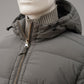 Graue Daunenjacke