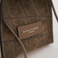 Taupefarbene Velour-Tasche mit Kroko-Prägung