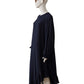 Dunkelblaues Kleid mit Volant