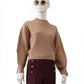 Camelfarbener Pullover mit Ärmel-Schlitz