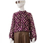 Brombeerfarbene, gemusterte Bluse