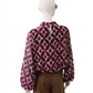 Brombeerfarbene, gemusterte Bluse