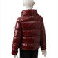 Bordeauxfarbene Lack-Daunenjacke