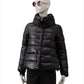Schwarze Daunenjacke