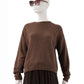 Brauner Pullover mit Schleife