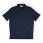 Dunkelblaues Poloshirt