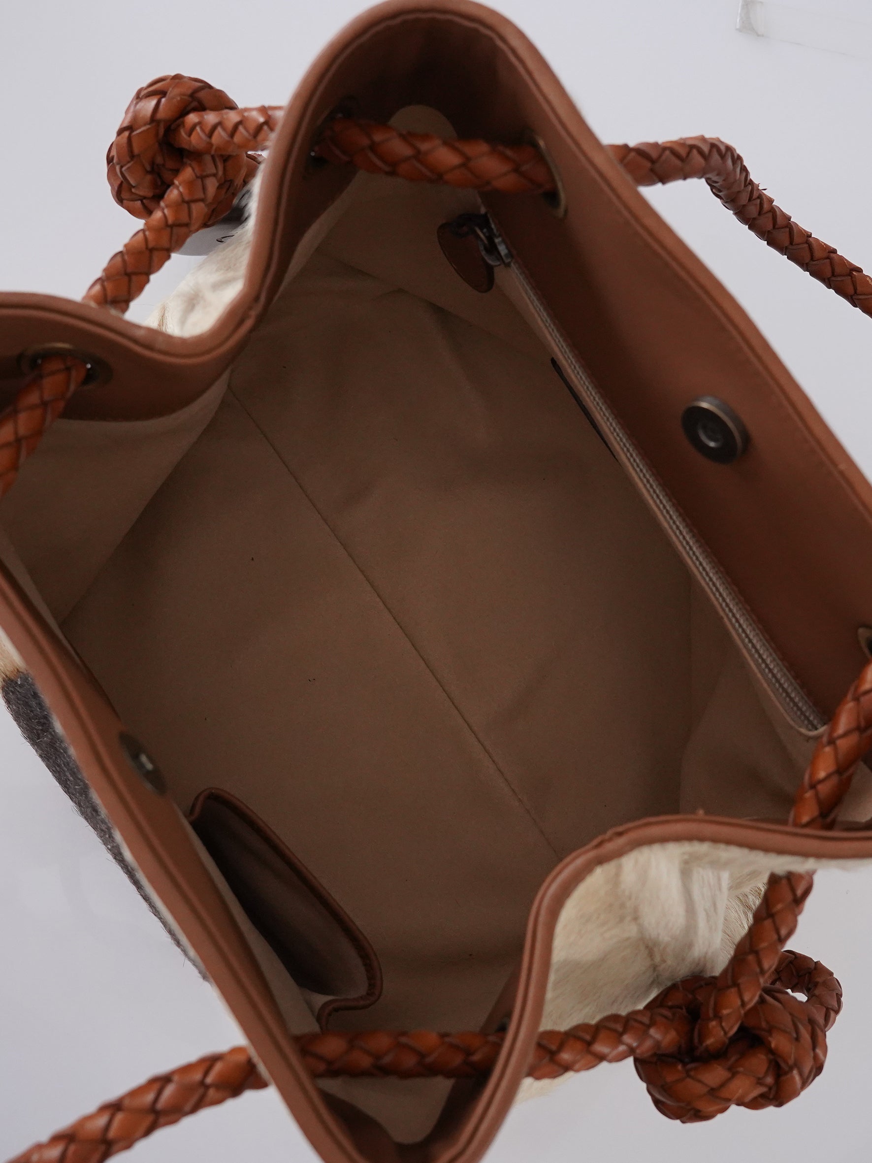 Sandfarbene/Braune Tasche von Tissa Fontaneda – Ansicht 5