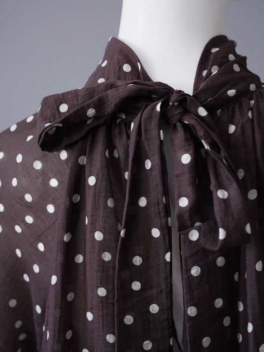 Braune transparente Punkte-Bluse mit Schleife und Ballonärmeln von SoSue – Ansicht 2