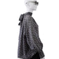 Graue, gepunktete Bluse