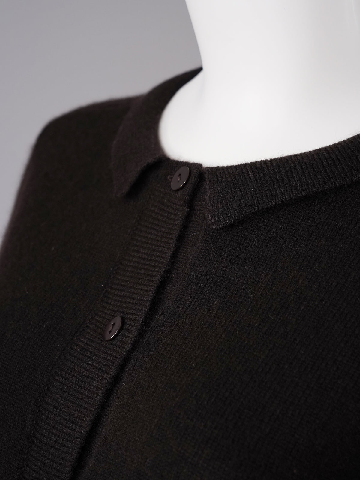 Dunkelbraune Strickjacke aus Cashmere und Cotton von Henry Christ – Ansicht 3