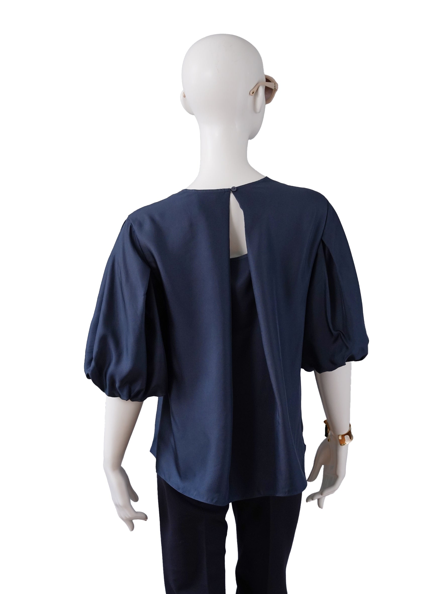 Dunkelblaue Seidenbluse von Alcidia da Veiga – Ansicht 6
