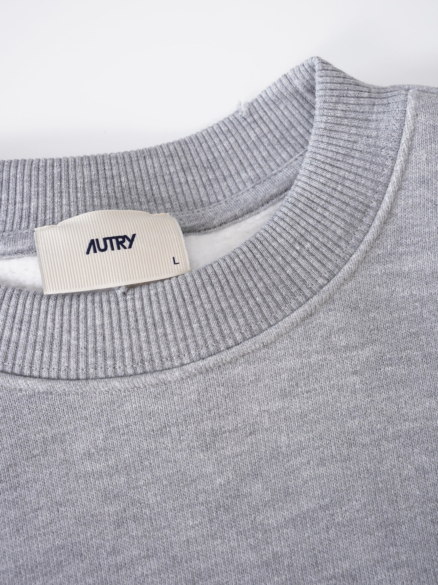 Graues Sweatshirt mit Used-Effekten von Autry – Ansicht 4