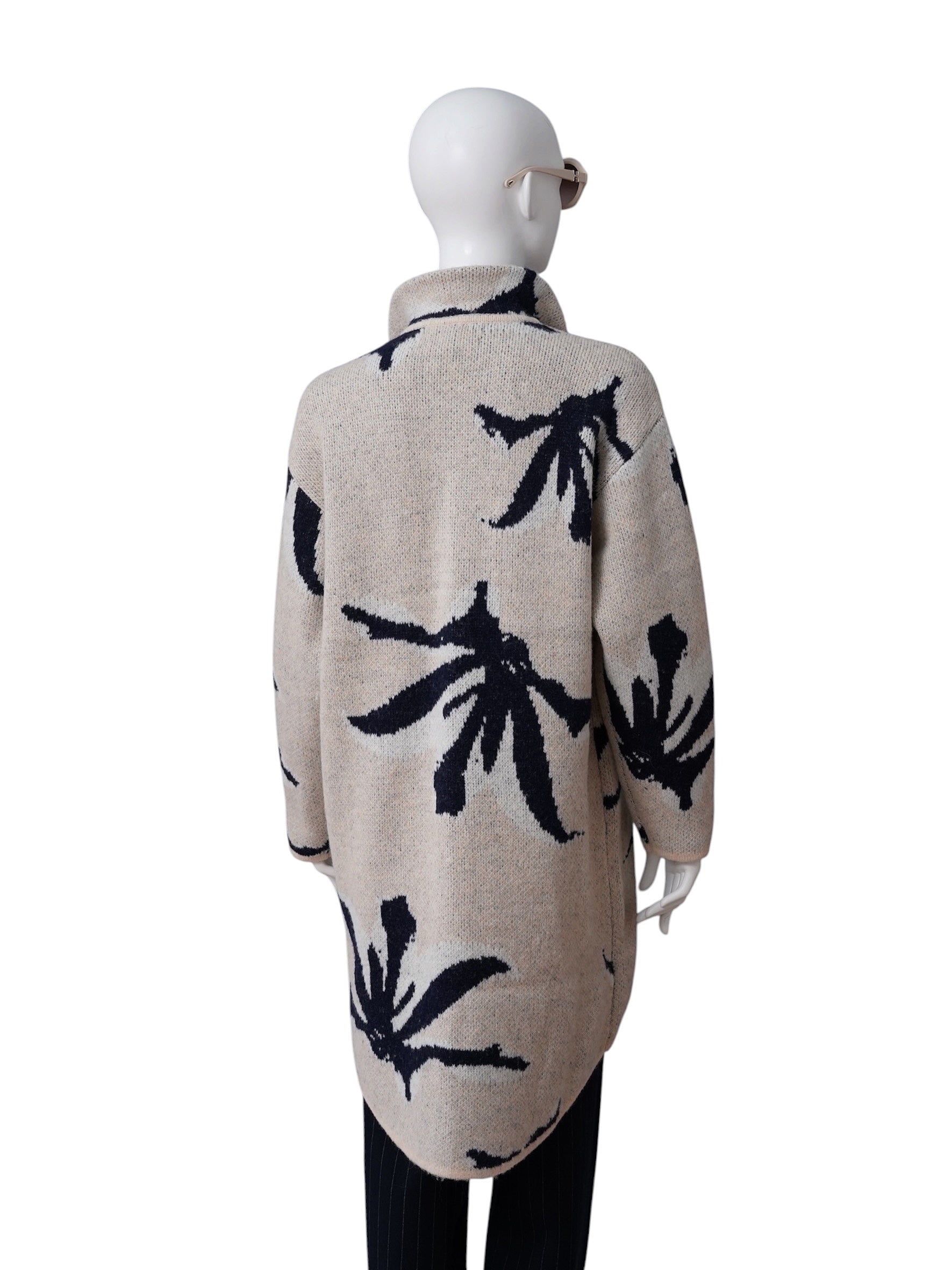 Beigefarbener Strickmantel mit Blüten-Intarsie von 10days – Ansicht 7